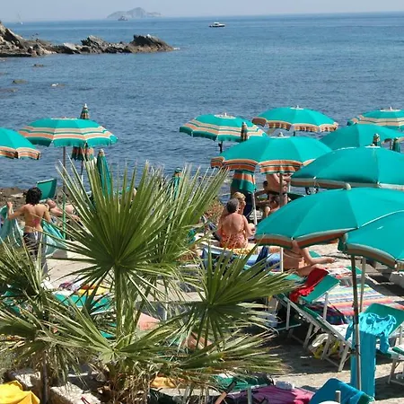 Hotel Esperia Piombino Exterior photo